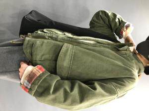 冬季休闲棉服，女装棉衣/棉服，怪怪树