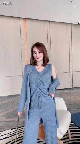 本店常年打造四季，有需要的宝宝请我们哦，女装，春霓公主