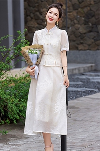 现货洋气时尚套装女2026夏季新款复古名族风两件套刺绣连衣裙套裙图片