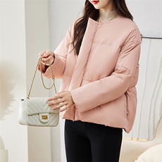 现货羽绒服女连帽新款短款小个子面包服时尚宽松休闲保暖轻暖外套，女装羽绒服，贵人树
