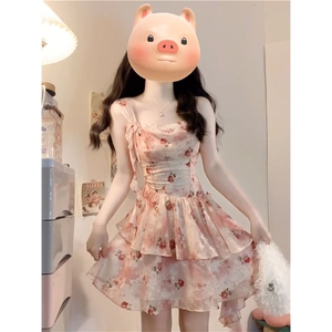 温柔风甜美收腰碎花吊带不规则连衣裙搭配针织开衫披肩女两件套装图片
