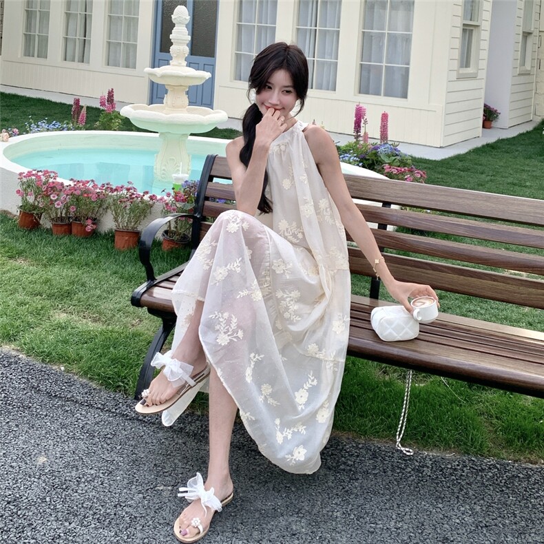 现货款号8031挂脖刺绣连衣裙P145K218,女装连衣裙,2C217