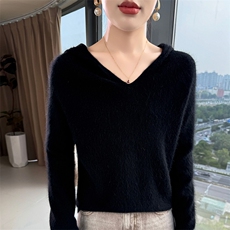 2025秋冬百搭时尚简约针织衫v领连帽羊绒衫，女装针织衫/毛衣，冬贝尔貂绒