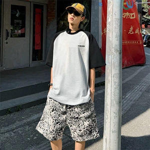 抖音得物高品质二开240克宽松纯棉美式潮牌插肩袖拼接短袖T恤图片