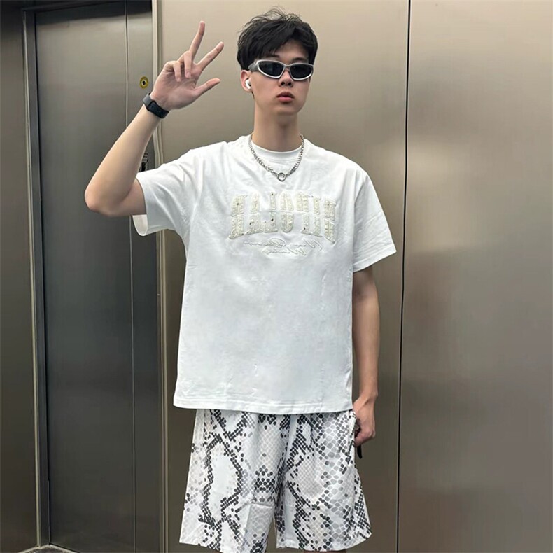 万针全刺绣工艺抖音得物高品质260克重磅纯棉双纱美式高街短袖T恤,男装T恤,电商A486-1