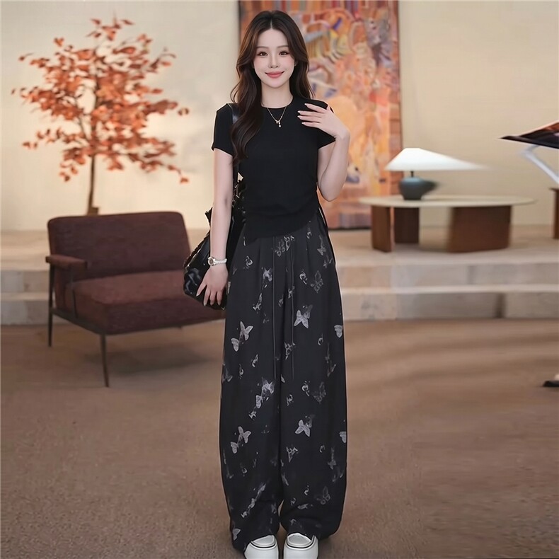时尚休闲运动套装女夏季新款显瘦气质纯色圆领短袖上衣长裤两件套,女装套装/套裙,江南