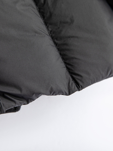 水衣源6832款连帽收腰显瘦纯色中厚中长款羽绒服女图片