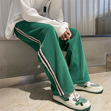 绿色