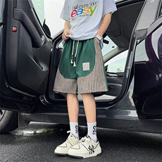 绿色