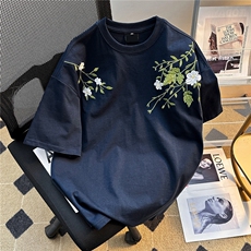 藏青色
