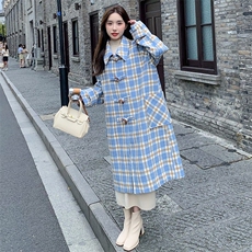 现货，新款蓝色牛角扣学院风毛呢格子大衣P185-K258，女装针织衫/毛衣，浙宝276（原081）