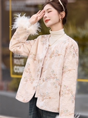 2025年冬季新中式90白鸭绒真狐狸毛时尚高端订珠短款羽绒服，女装羽绒服，心心服饰