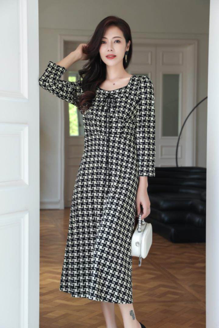 现货供应：罗马针织提花连衣裙，女装连衣裙，拉思维加丝