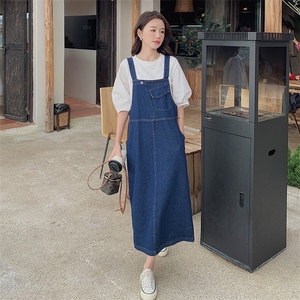 新品牛仔背带裙-款号9820套装P145K198元背带裙P115元K168图片