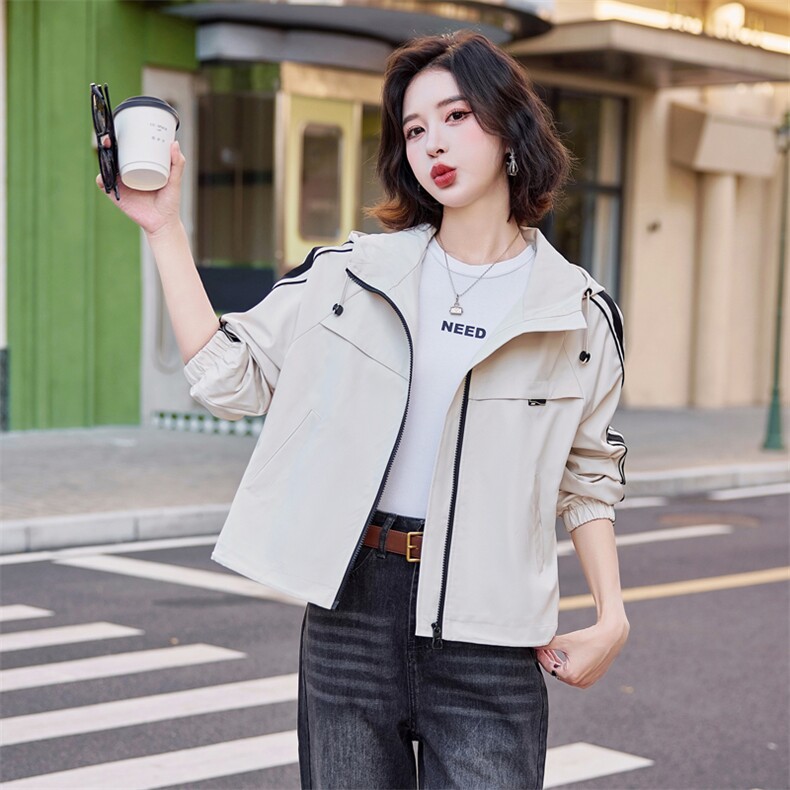 时尚拼色工装风衣外套女2024春秋新款气质减龄休闲短款小个子上衣,女装短外套,悦祺