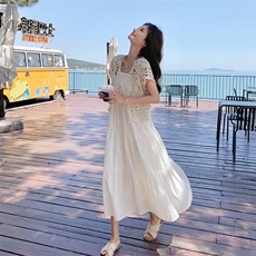 温柔风甜美小个子白色吊带连衣裙女夏季新款镂空短袖上衣两件套装，女装套装/套裙，2C269