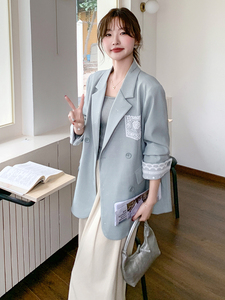 蓝色蕾丝拼接休闲西装外套女减龄百搭气质小西服高级感独特温柔风图片