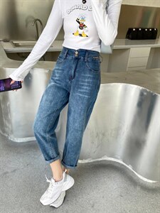 时尚休闲牛仔图片