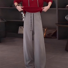 灰色长裤