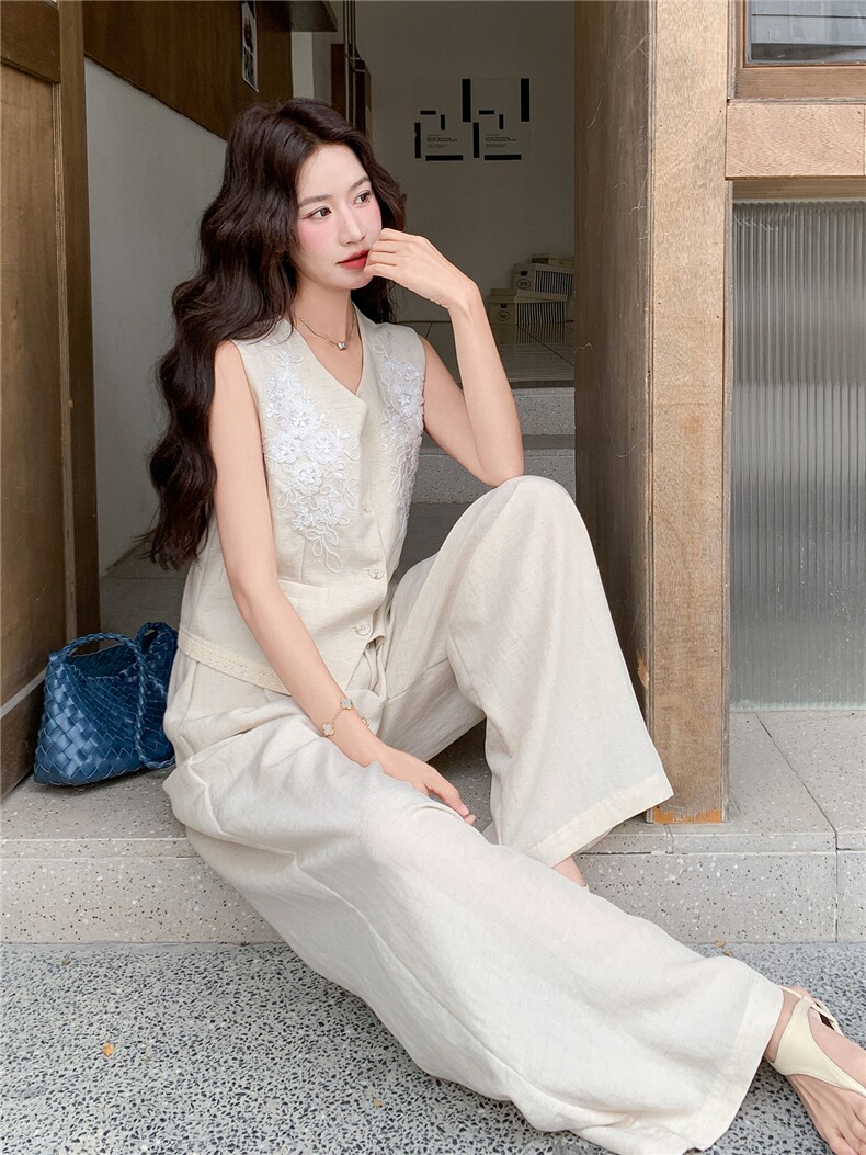 简约老钱风重工刺绣马甲阔腿裤套装女2026夏季显瘦超好看一整套,女装套装/套裙,冬木谷雨