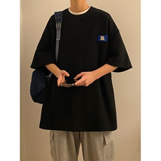 黑色