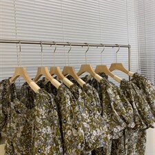 韩定上衣，其它，素妮