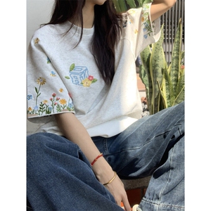 【有货】BK902CC-特P33 花卉刺绣圆领短袖T恤男女图片