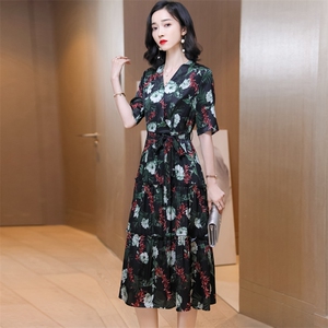 重磅真丝连衣裙女裙子夏装v领收腰系带短袖桑蚕丝中长裙印花显瘦