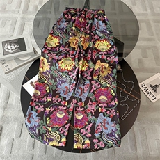 单件花色阔腿裤