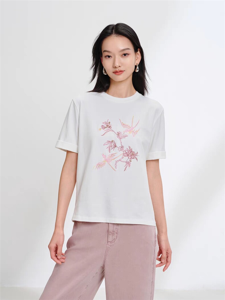 2025春季新款女装刺绣舒适长绒棉圆领短袖t恤上衣,女装T恤,泰合衣坊