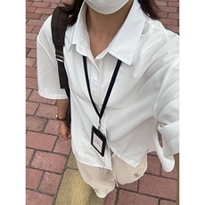 白色