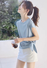 轻通勤设计感结构褶皱绑带圆领短袖2025夏季新款休闲T恤，女装T恤，梦白服饰厂
