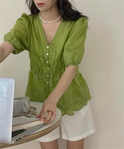 工艺刺绣小衫～图片