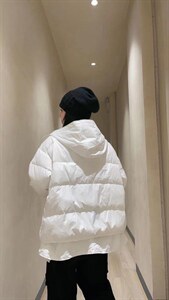 冬季新款羽绒服图片