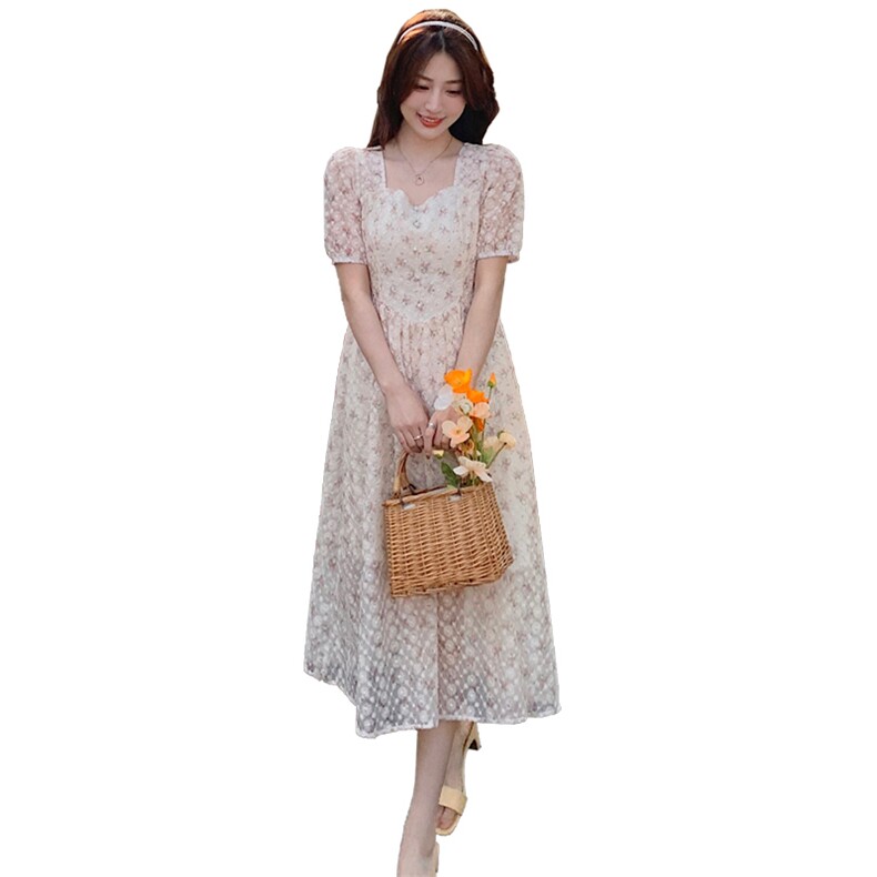 2023夏季短袖法式蕾丝绣碎花连衣裙女显瘦方领长裙子夏季,女装连衣裙,韩蜜菓