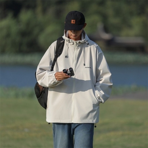 SJ-217-2-JK24172-P65秋季连帽宽松情侣夹克男防水冲锋衣山系外套图片