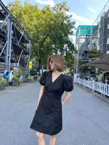 夏季网红款收腰连衣裙，女装连衣裙，玩美