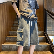 深蓝色