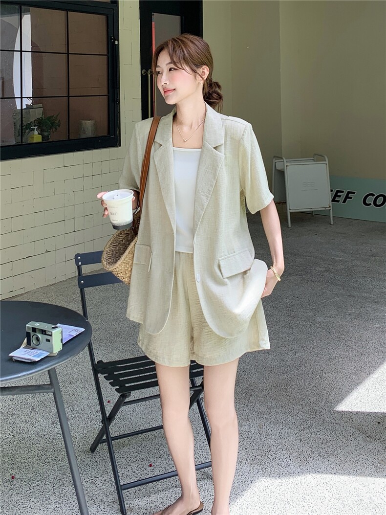 盐系休闲短袖西装短裤套装女夏季2025新款爆款高级感小个子两件套,女装套装/套裙,蝶眷
