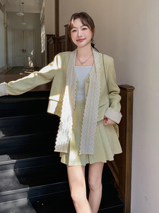 法式小香风时尚套装裙女秋2025新款高级感蝴蝶结上衣百褶裙两件套图片