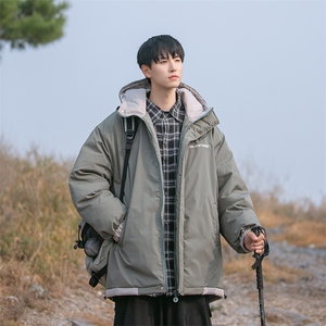 B225-W8521-P135-X178-纯色刺绣连帽棉服-材质-60%棉-40%聚酯纤维图片