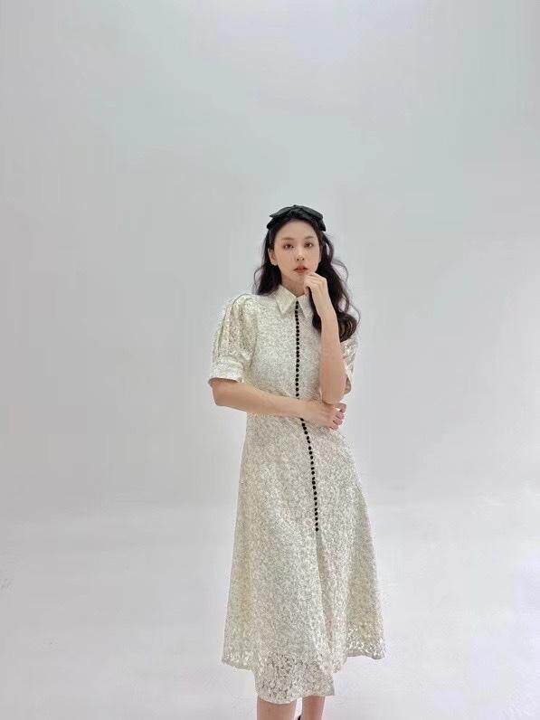 蕾丝泡泡袖连衣裙，女装连衣裙，HE