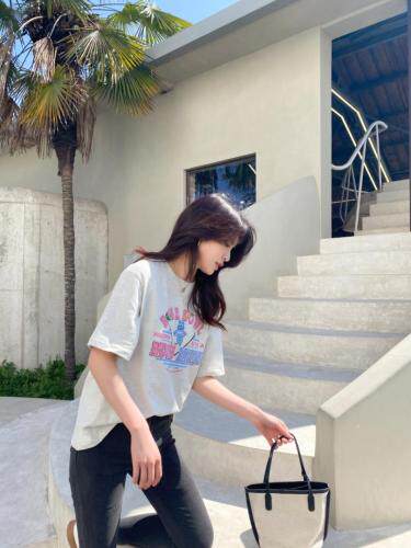 新版小熊T，女装，暖色气流