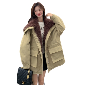 新款现！羊羔毛拼接派克服羽绒服工装外套2C133-6001-P275-K408图片
