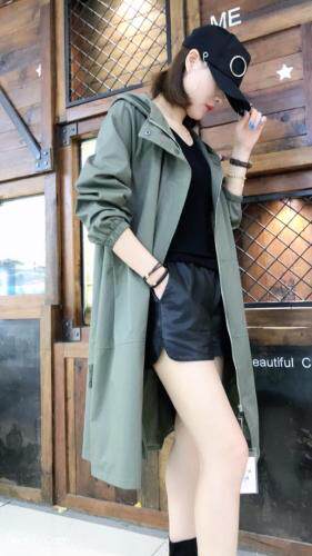 春装新款大版风衣，女装风衣，蓝帕