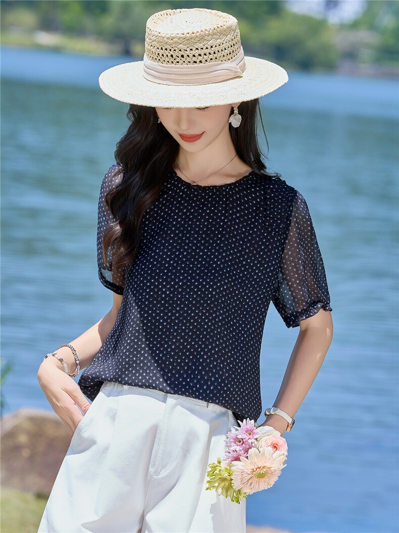 休闲宽松印花小衫女2026夏季新款亲肤透气遮肉显瘦衬衫短袖上衣,女装衬衫,余墨