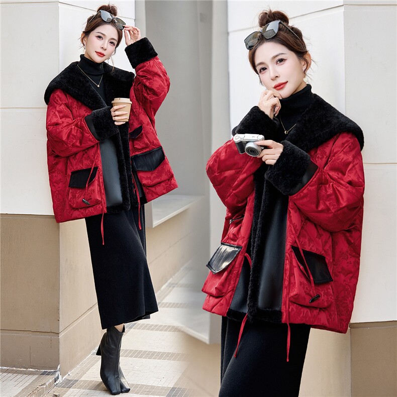 现货，现货，2025冬装新款皮毛一体拼接时尚潮流保暖羽绒服,女装羽绒服,伊仟回