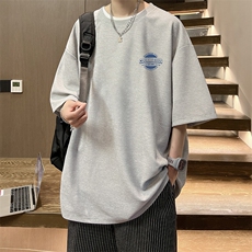 灰色