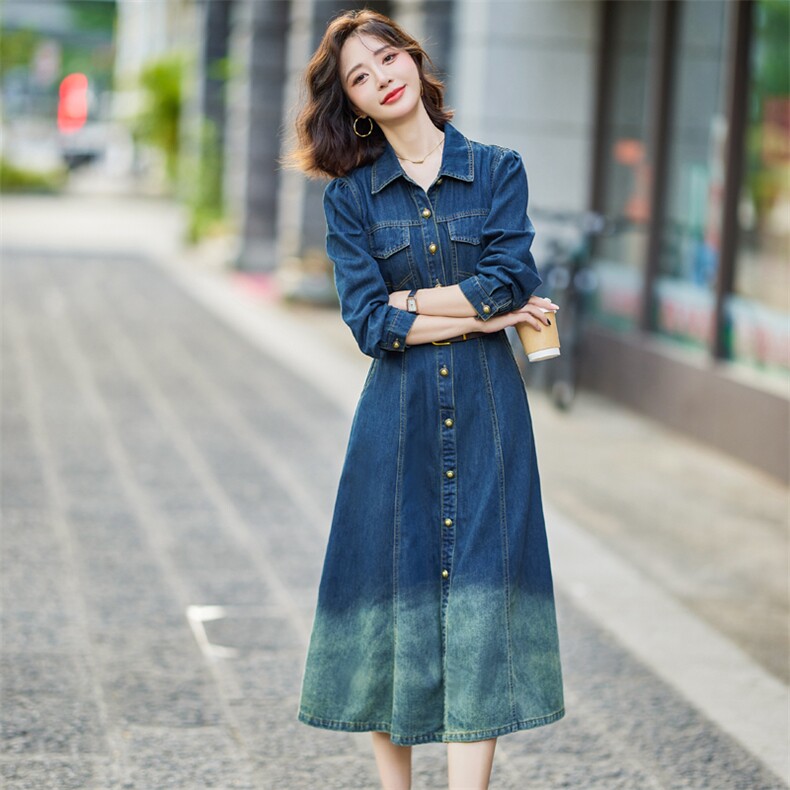 bao款现货2024年秋季新款女装渐变色牛仔连衣裙,女装连衣裙,靓星雨