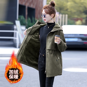 经典不过时 大码显瘦加绒加厚中长款派克服外套图片